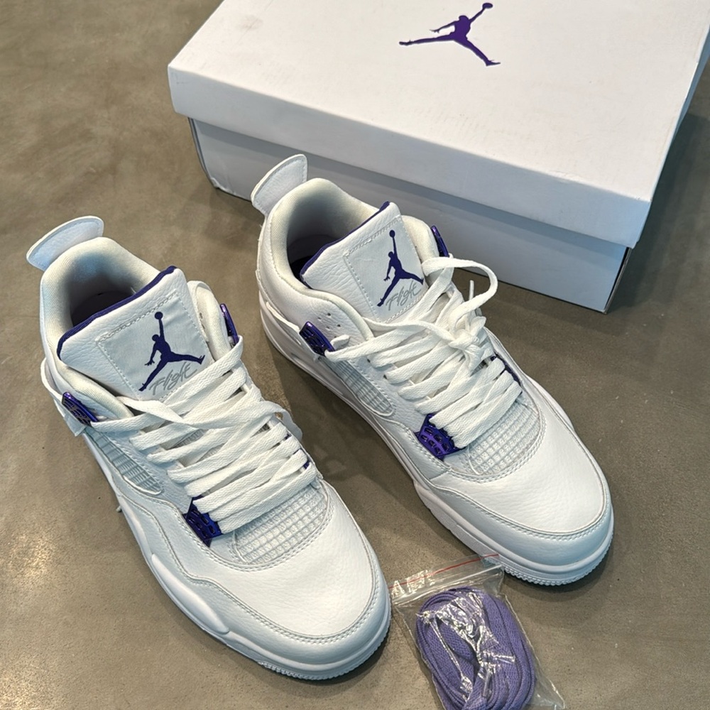 Air Jordan 4 Retro Nike